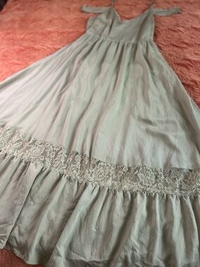 Joyfolie Tan with a Charcoal Shimmer Lace-Trim Maxi Dress Sz. L